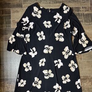 Tommy Hilfiger Women's Black Printed Jersey Bell Sleeve A-line Dress Size 14